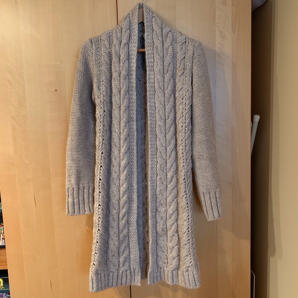 Eisamarda cozy wool cardigan